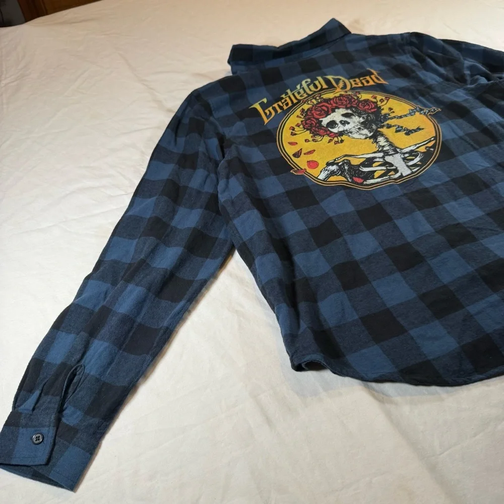 Grateful Dead Blue Plaid Flannel Shirt Skeleton Roses Graphic Womens Medium NWT - Picture 11 of 16